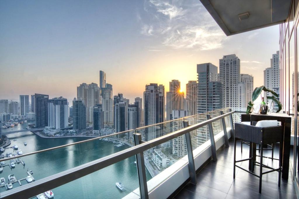Luxury Marina Penthouse
